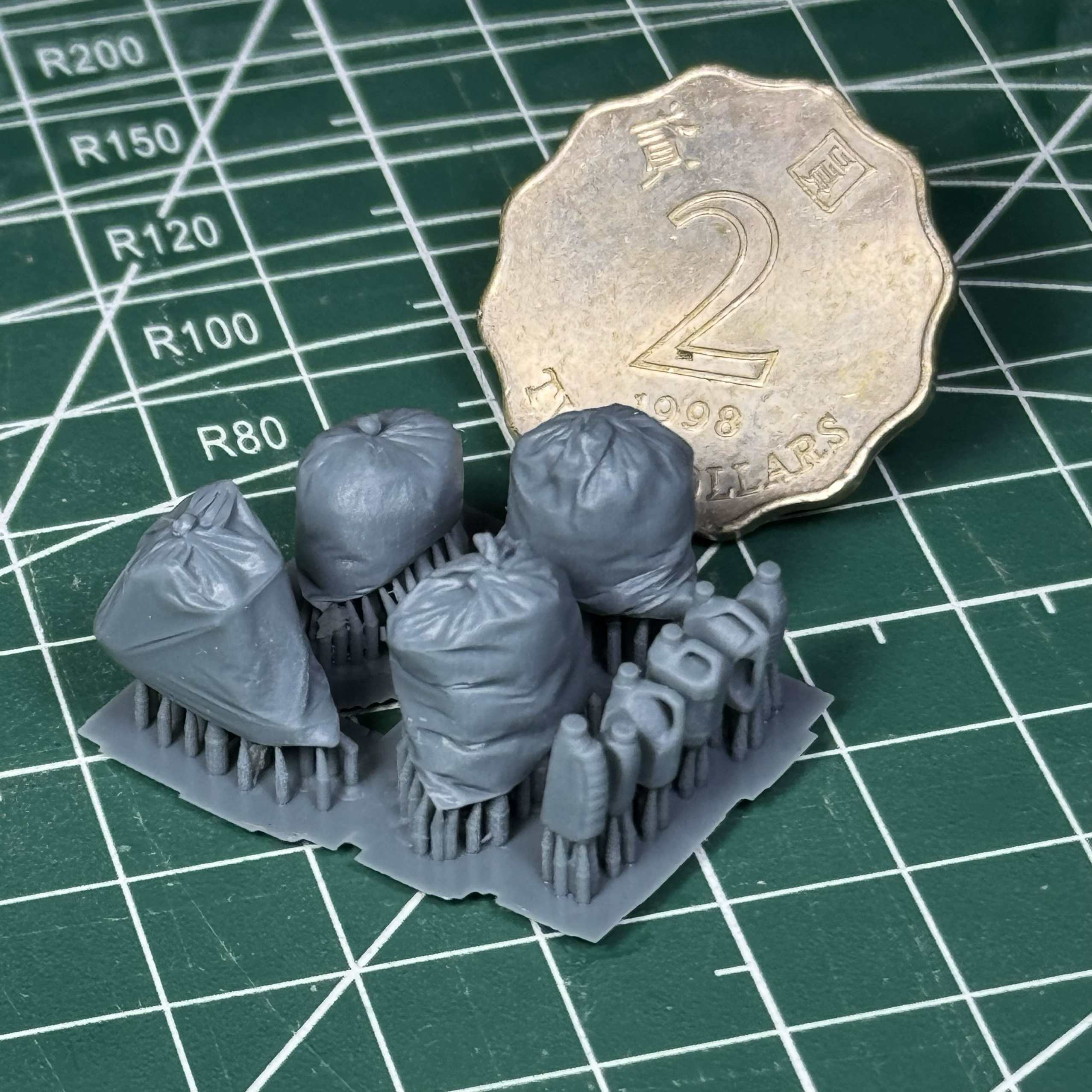 1/35 モデルシーンアクセサリー、現代家庭用廃棄物、無色、 - 3D Printing Waste のレビューと価格